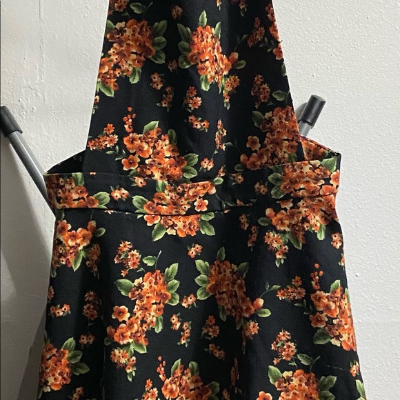 Apron style dress, Forever 21 - Picture 1 of 5